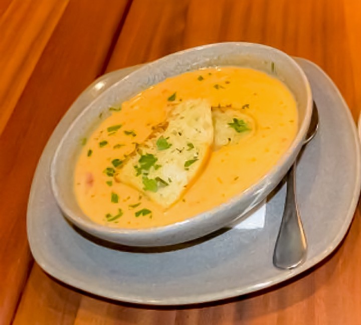 Garlic Tomato Bisque Bowl