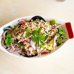 Larb Salad with Ground chicken