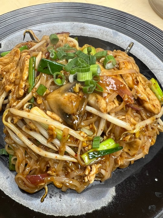 Tomyum Pad Thai