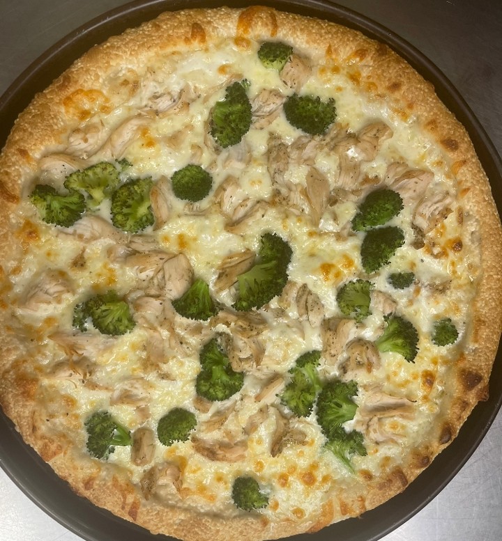 Large Chicken Broccoli Alfredo Pizza