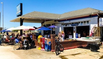 Ole Biloxi Fillin’ Station