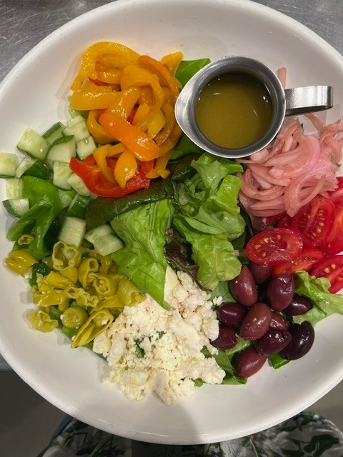 117 Main St - Greek Salad