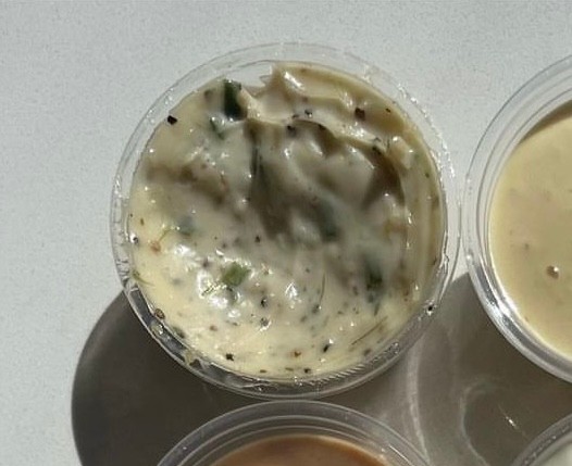 Garlic Herb Mayo (2oz)