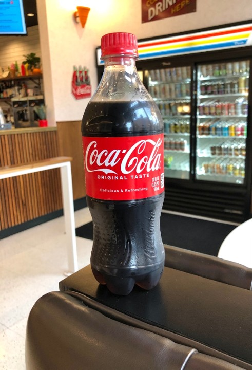 Coke (20oz)