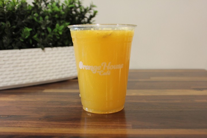 Made on the spot orange juice