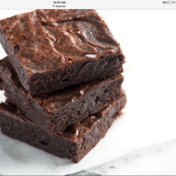 Cake Brownie (12 Servings)