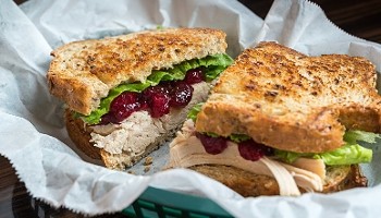 Earl's Sandwiches 2605 Wilson Blvd