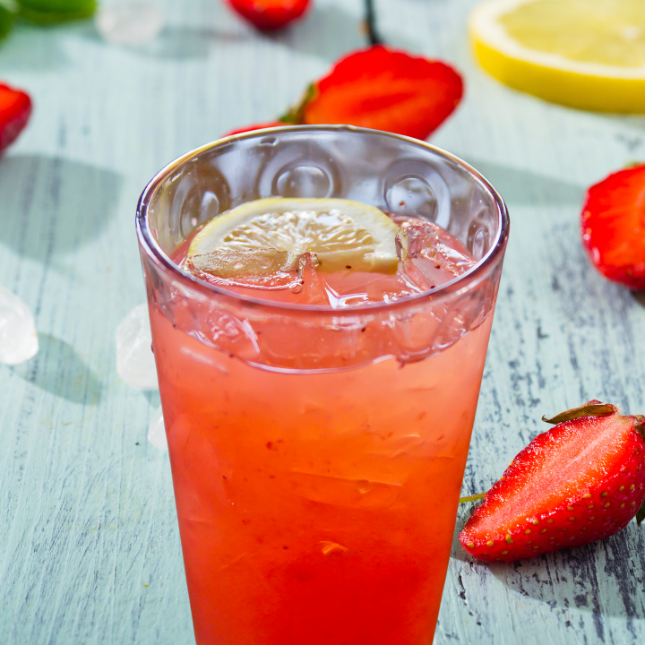 Fresh-Squeezed Strawberry Lemonade