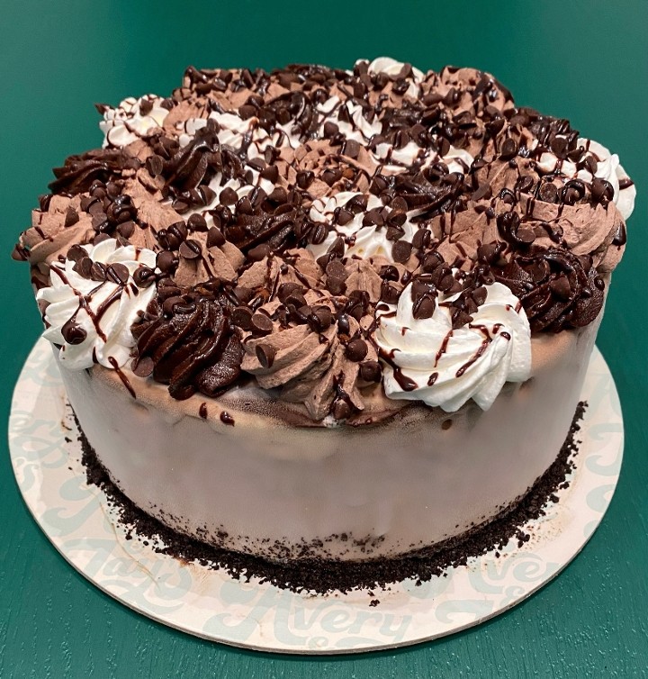 Triple Chocolate Cheesecake Ice Cream Cake 8"