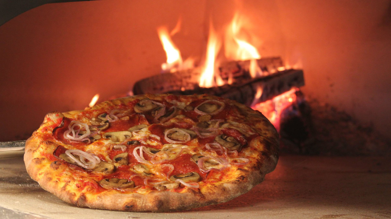 Big Daddys Pizza Sevierville 1820 Parkway (BDPS)