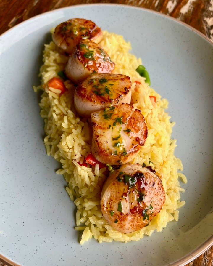 Pan Seared Saffron Scallops {Limited time Offer}