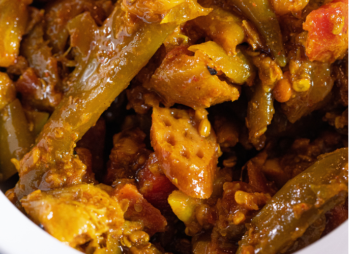 Hot Mixed Pickle Chutney