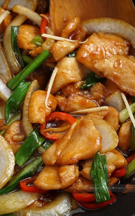 Chicken with Ginger Scallion Sauce