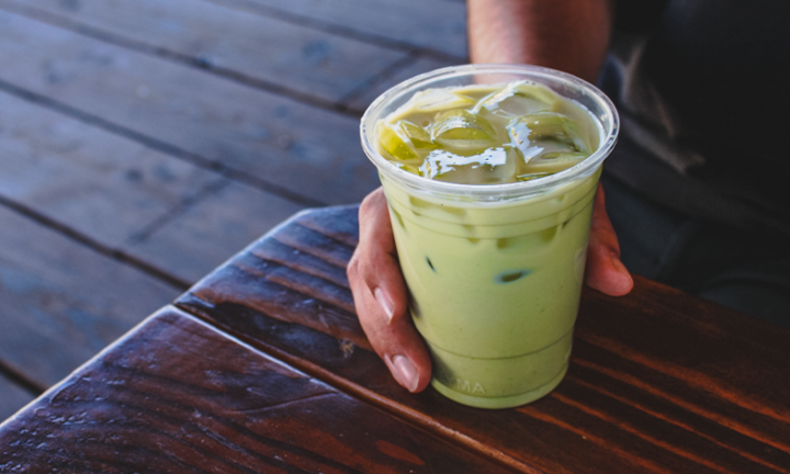 Iced Matcha Latte 16 oz