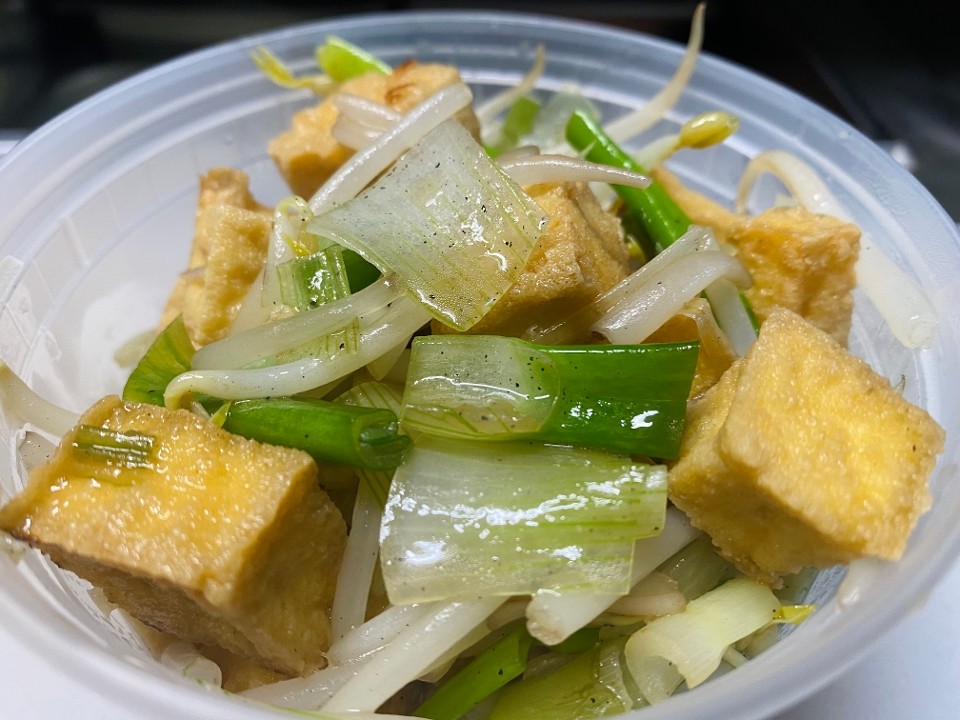 Stir - Fry Tofu & Bean Sprout