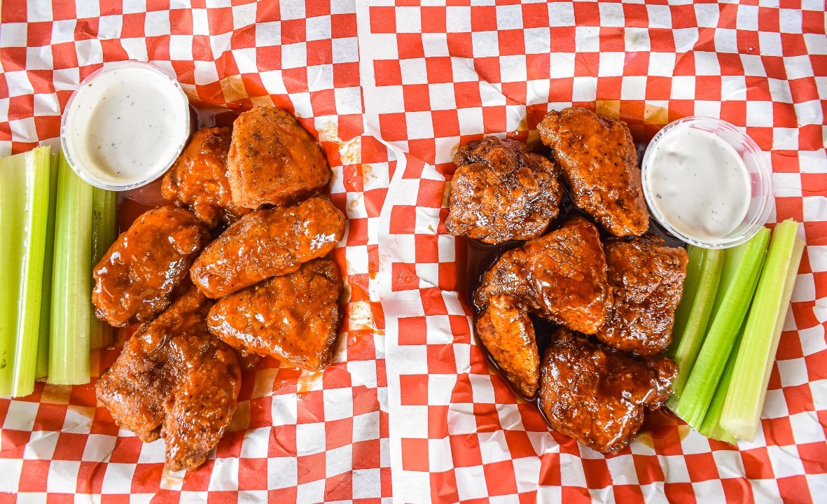 Lil' Eric's Wingz