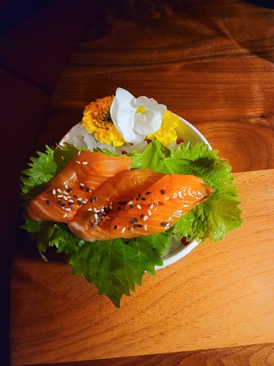 Salmon Sashimi 3pcs