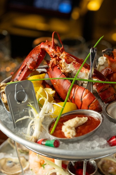 Half Lobster Cocktail