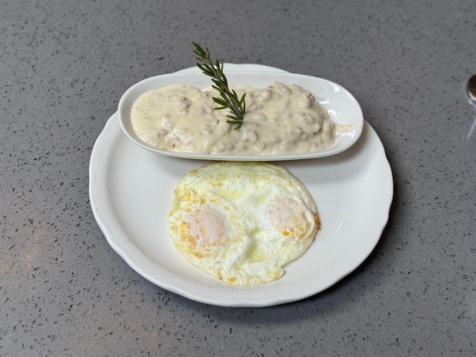 BISCUITS & GRAVY