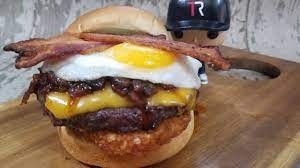 BREAKFAST BURGER