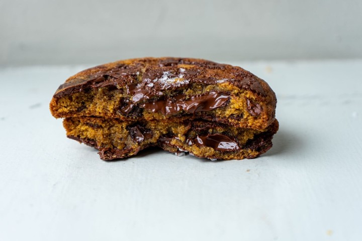 Rye Chocolate Chunk Cookie