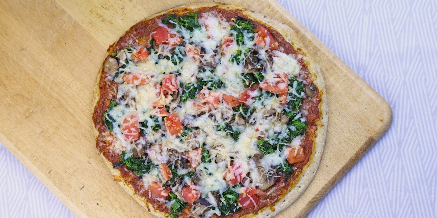 Tomato, Spinach and Mushroom Pizza